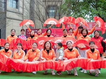 芳华悦己·向美而生 | 荣万家川渝项目3.8节社区文化活动温情启幕！